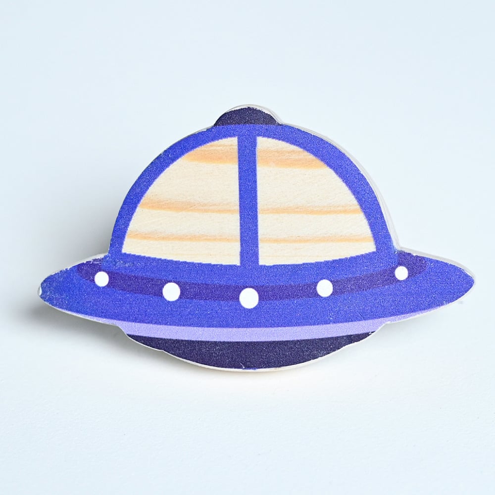 Handmade Pine Wood Spaceship Knob for Kids Furniture